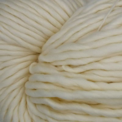 Undyed Superwash Super Chunky Marshmallow Merino Single										 - SW Marshmallow Merino Single