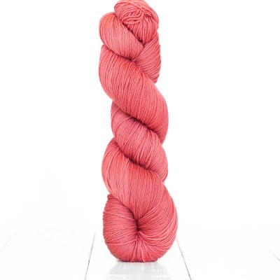 Urth Yarns Harvest Fingering										 - Cranberry