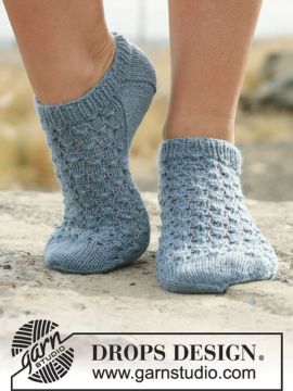 DROPS Neptunia Knöchelsocken - Deutschsprachige Anleitung